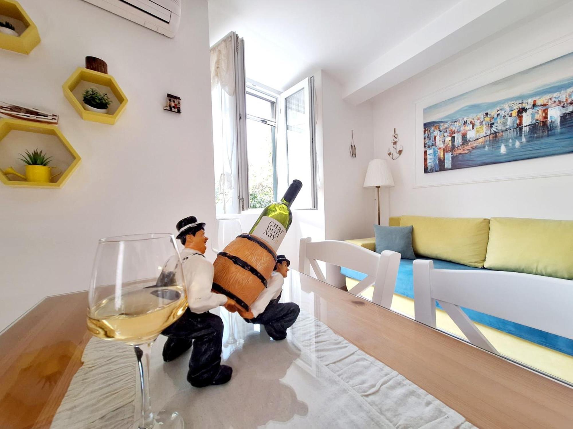 Apartment Megi In Supetar Historical Core Exterior photo